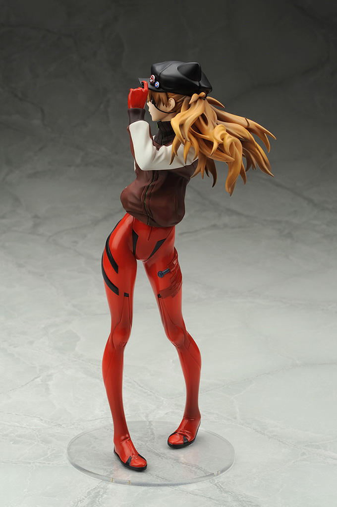 EVA GLOBAL限定復刻 ヱヴァンゲリヲン新劇場版：Q <br>式波・アスカ・ラングレー1/7 ジャージVer. (アルター) 画像4